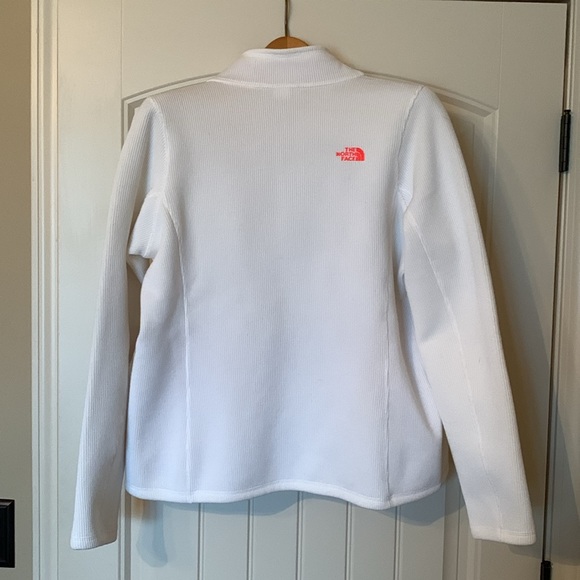 The North Face Women’s Jacket. - Picture 3 of 11